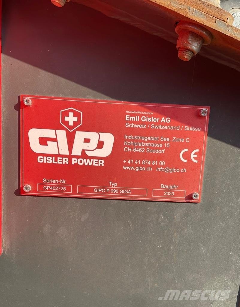 GIPO P090 GIGA Mobile Brecher