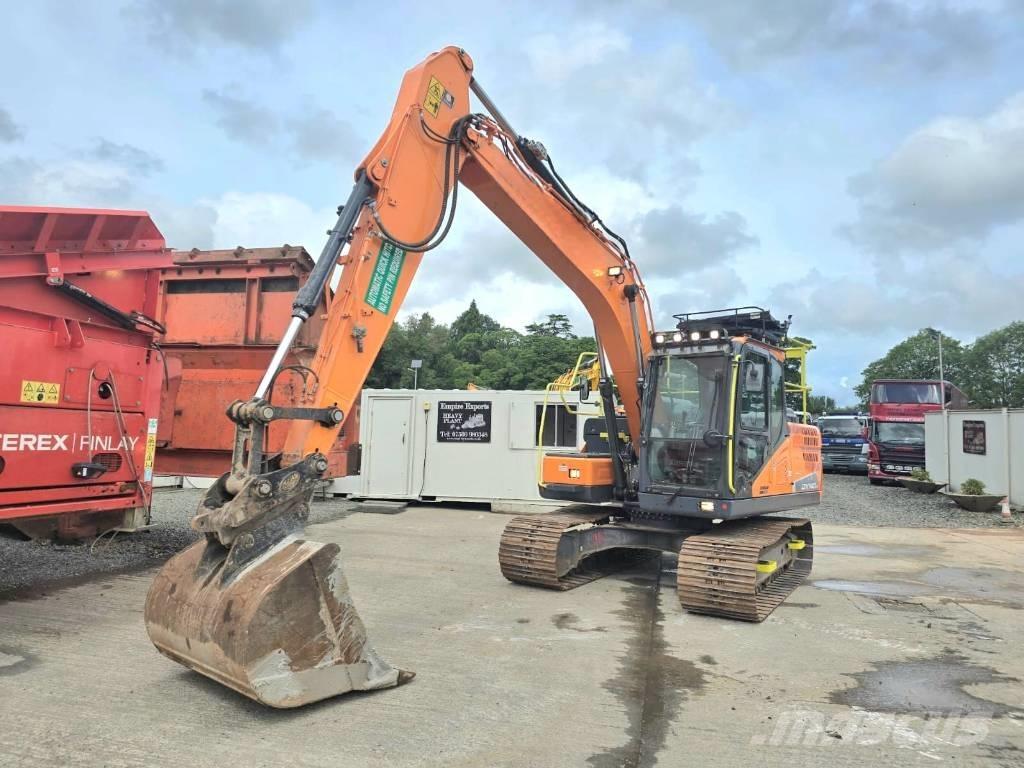 Doosan DX 140 LC Raupenbagger