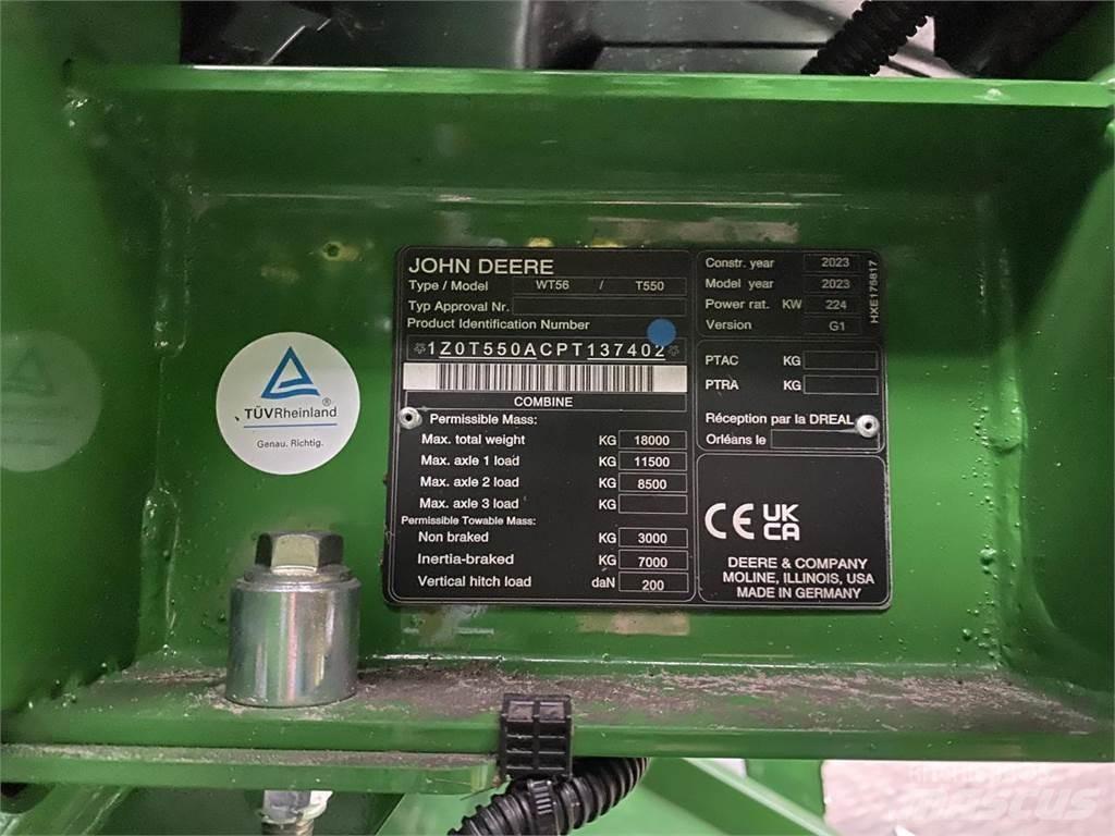 John Deere T550i Mähdrescher
