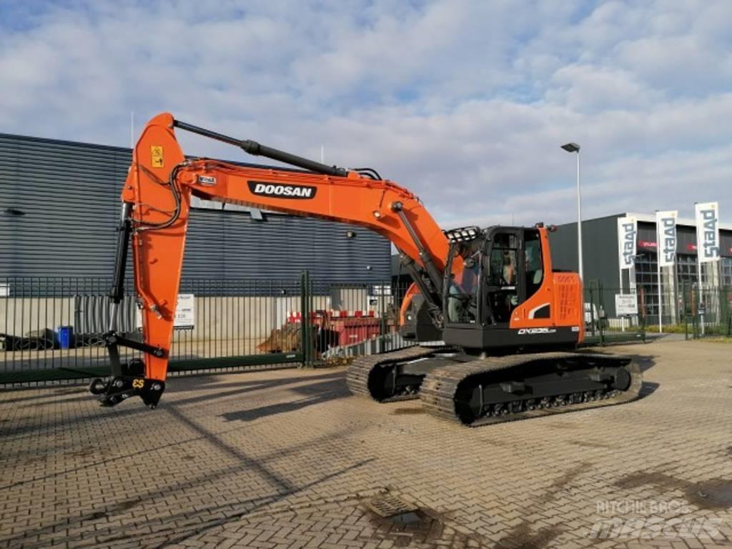 Doosan DX 235 LCR-5 Raupenbagger