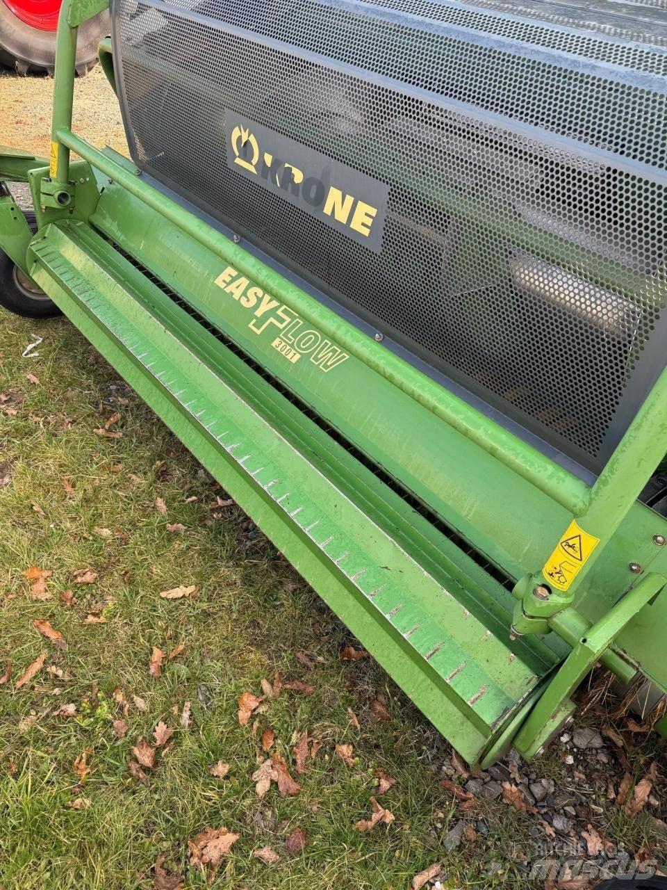 Krone BIG x 700 Selbstfahrende Häcksler
