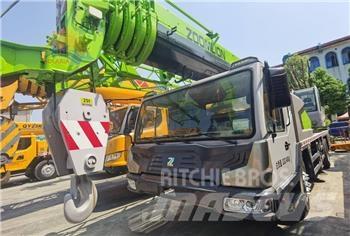Zoomlion ztc 251v All-Terrain-Krane