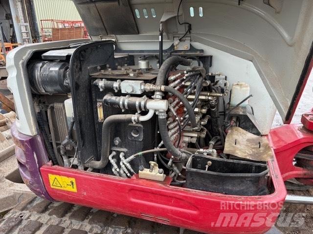 Takeuchi TB 260 Minibagger < 7t