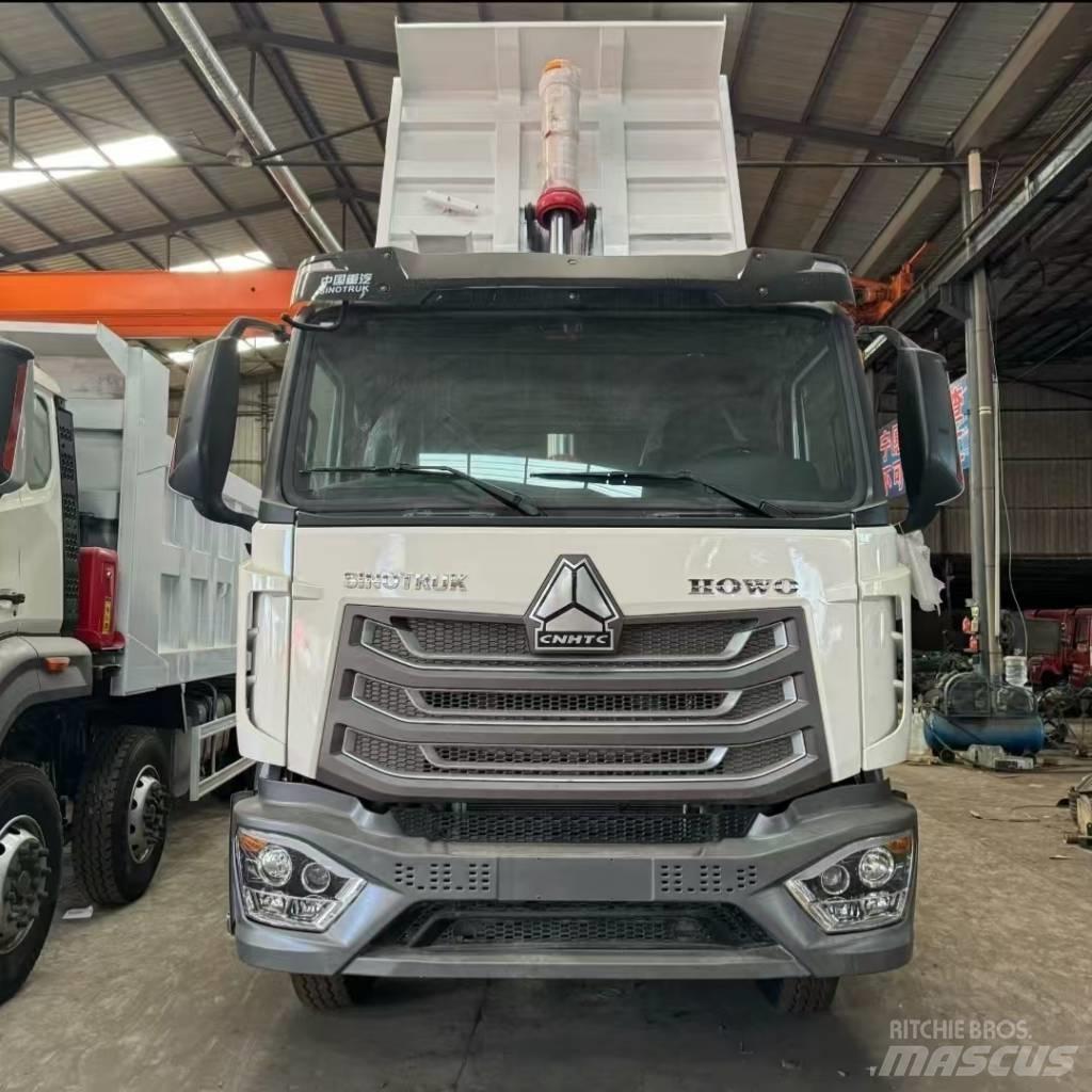 Howo 371 8x4 Kipper
