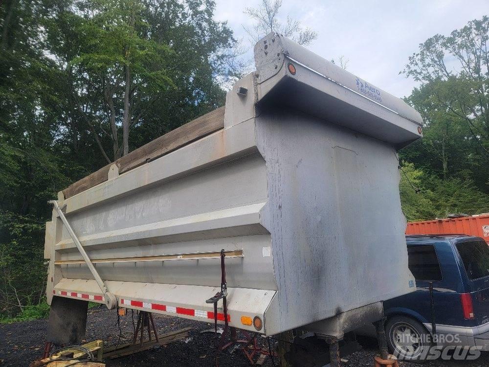  J & J 17' Dump Body Kipper