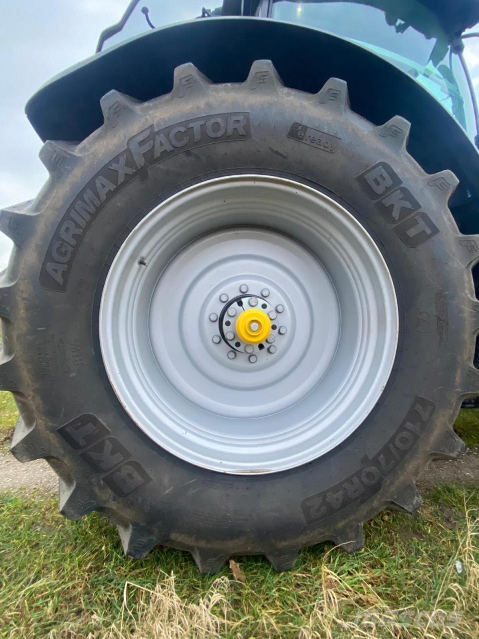 New Holland T7.230 Traktoren