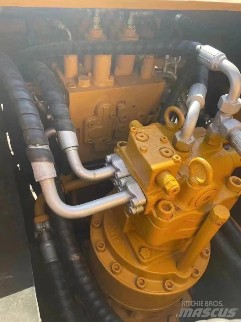 Sany SY 215 Raupenbagger
