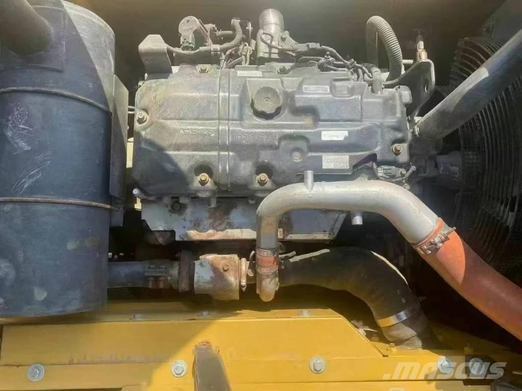 Sany SY 215 C Raupenbagger