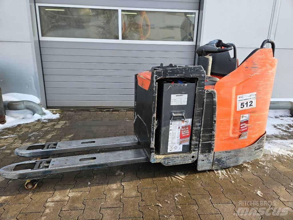 BT LPE 250 Elektrostapler