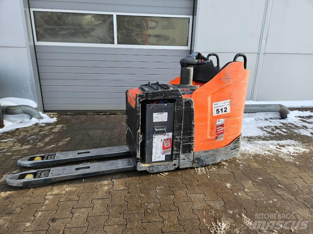 BT LPE 250 Elektrostapler