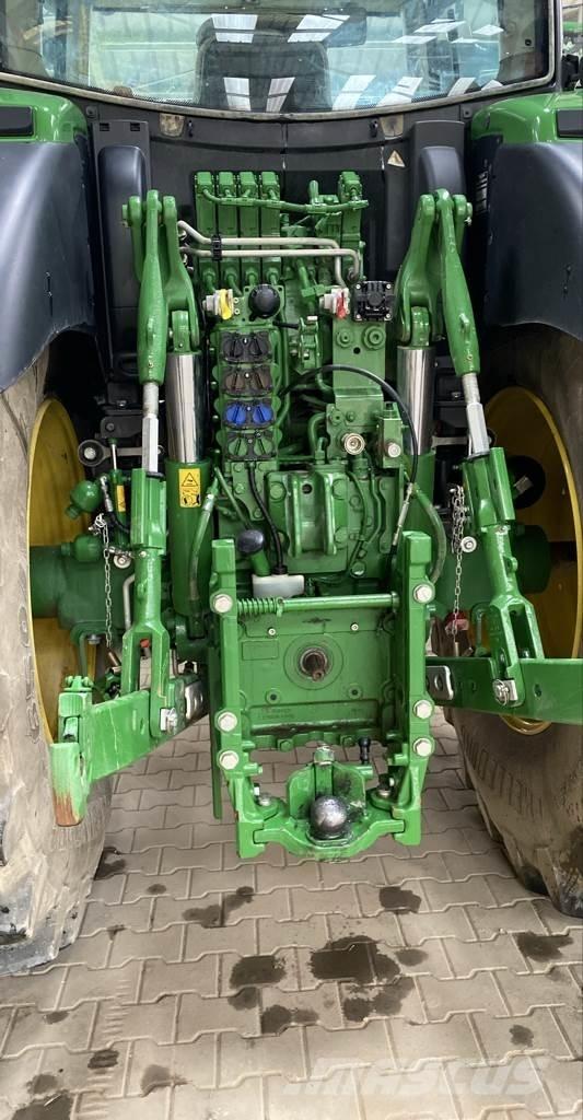 John Deere 6R 175 Traktoren