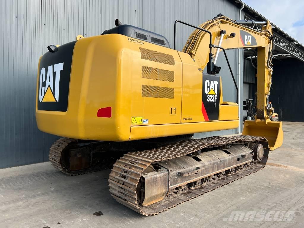 CAT 352F Raupenbagger