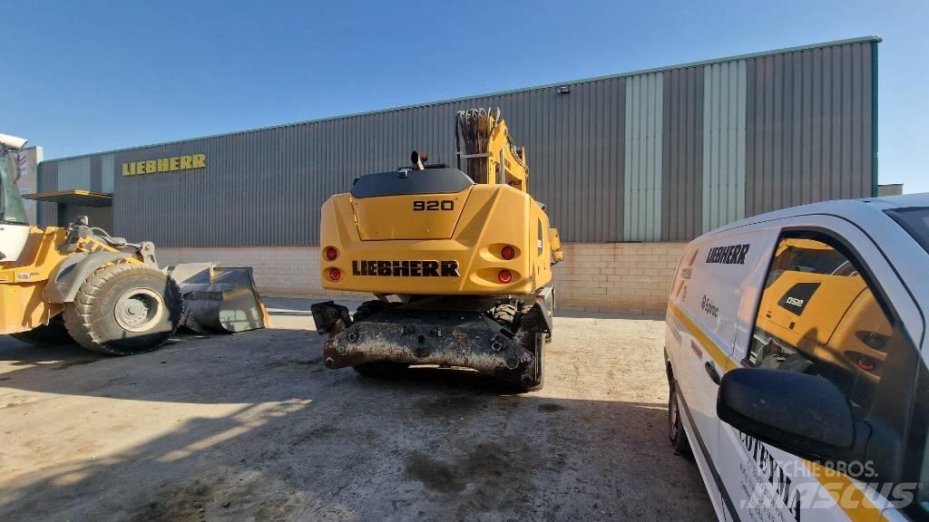 Liebherr A 920 Mobilbagger