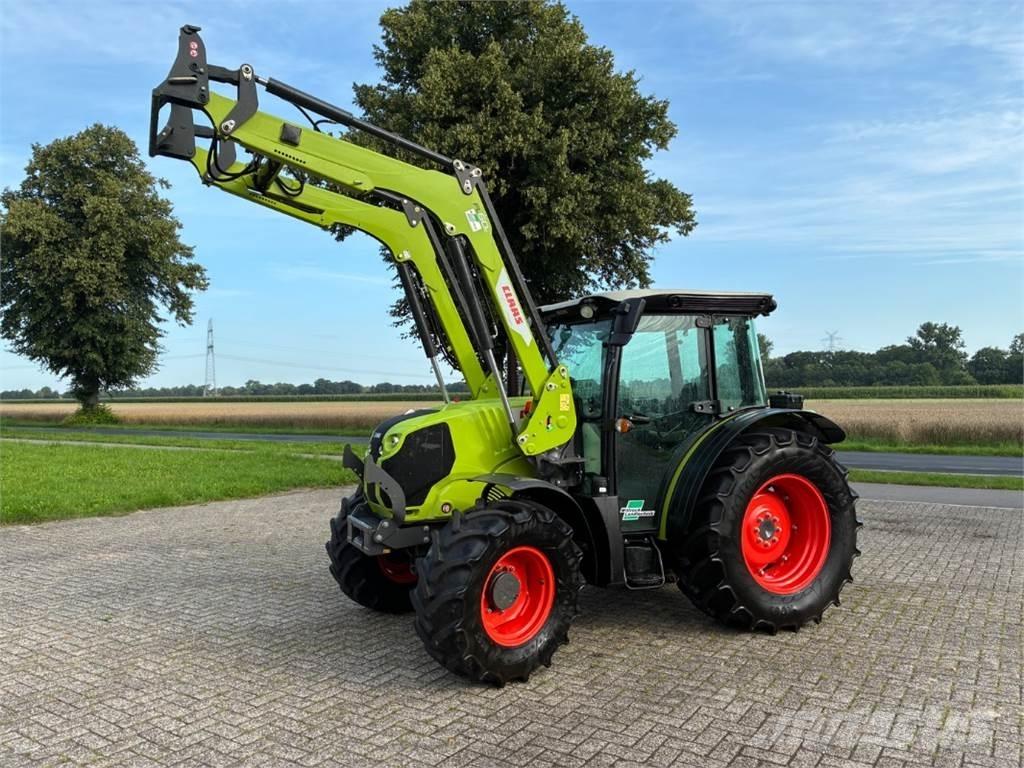 CLAAS Elios 220 Traktoren
