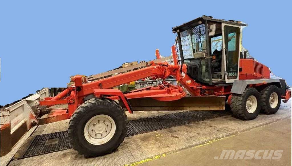 O&K F106 A - 6x6 Grader