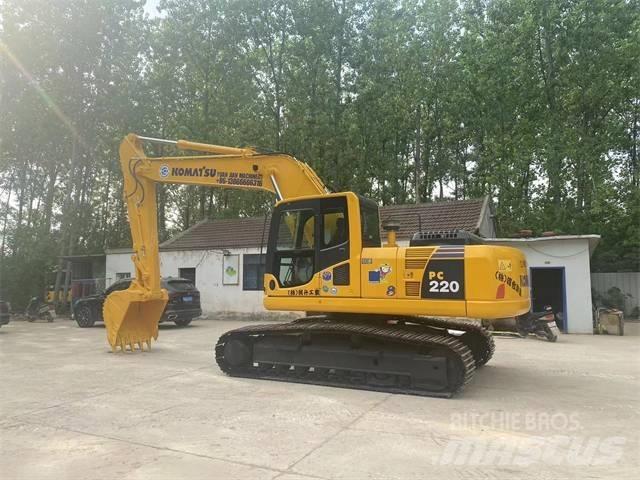 Komatsu PC 220-8 Raupenbagger