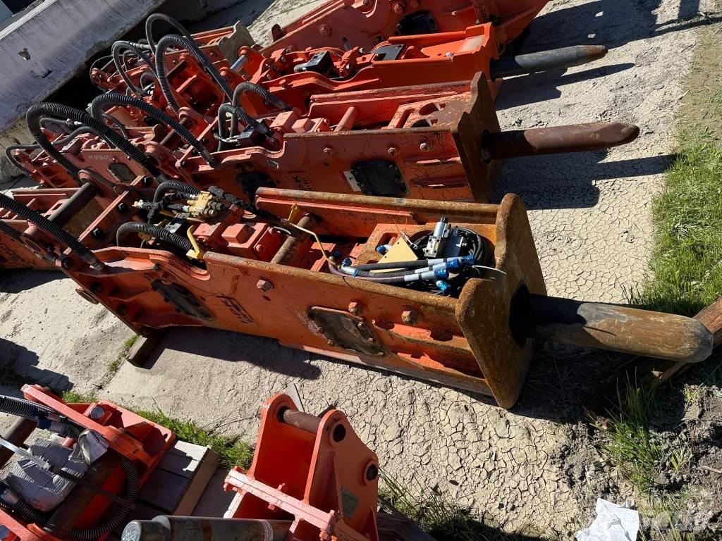 NPK GH 15 Hammer / Brecher