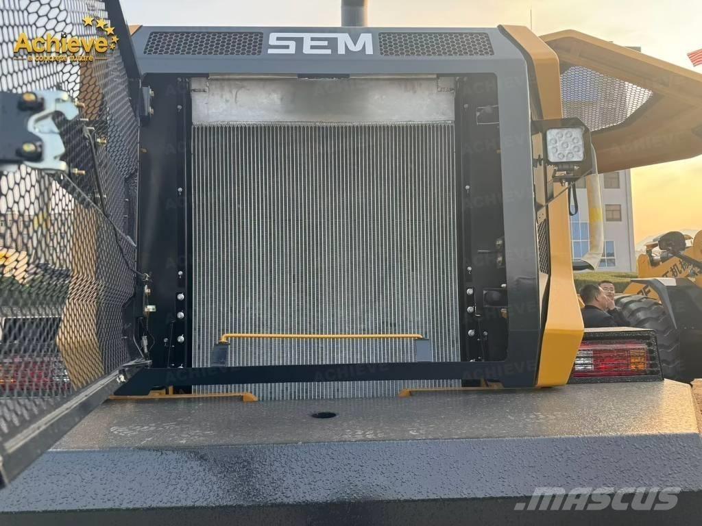 SEM 656F Radlader