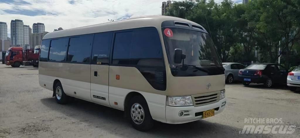 Toyota Coaster Bus Minibusse