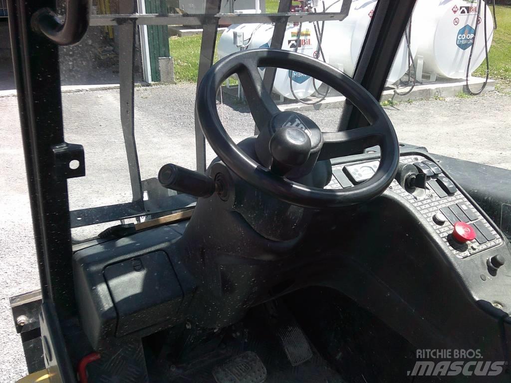 JCB 35 D Geländestapler