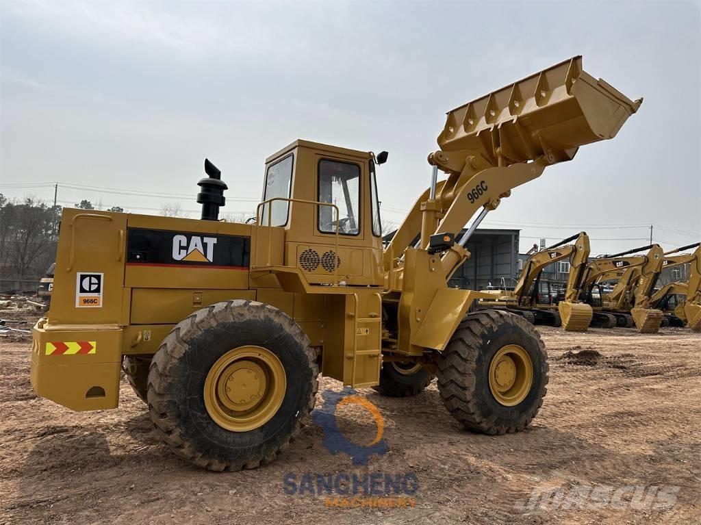 CAT 966C Radlader