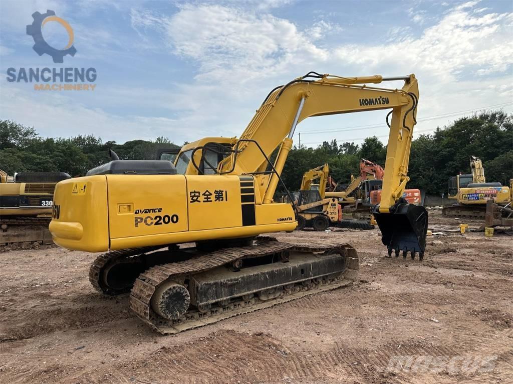Komatsu PC 200-6 Raupenbagger