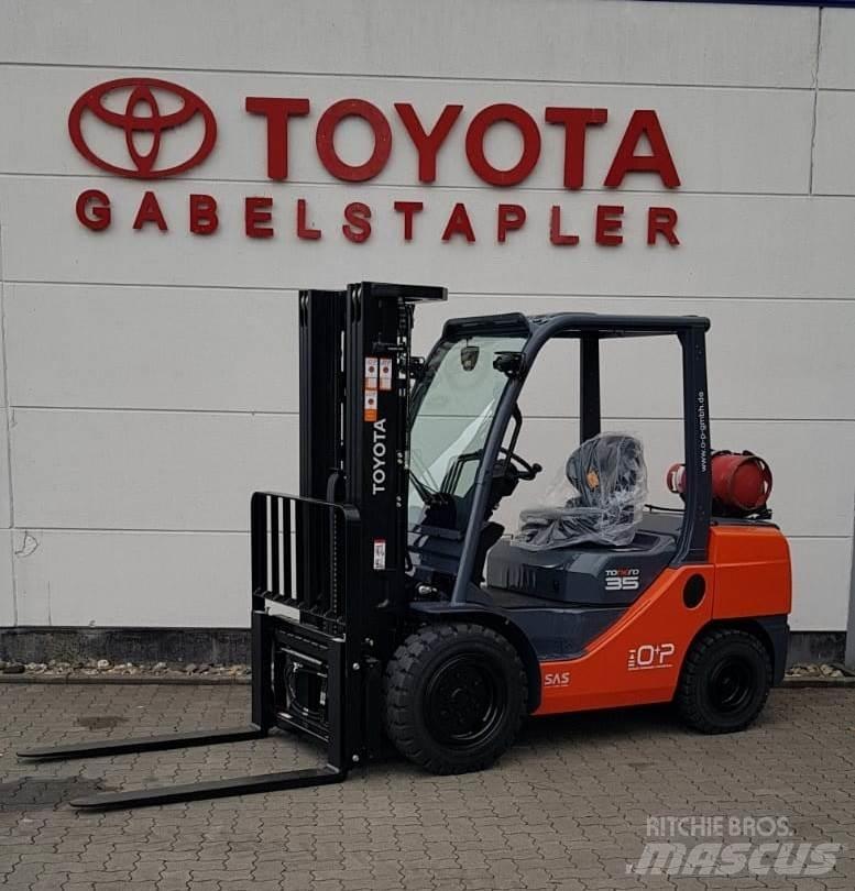 Toyota 02-8FGJF35 Gasstapler