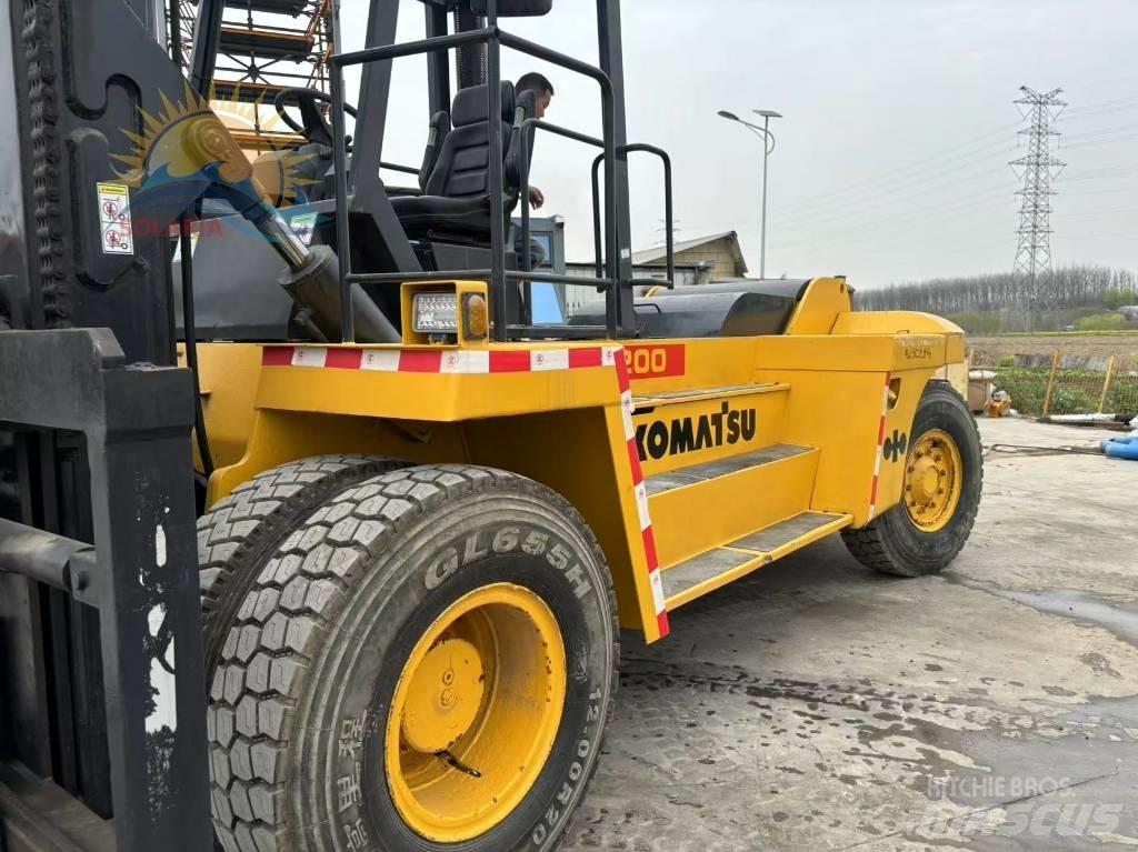 Komatsu FD 200 Dieselstapler