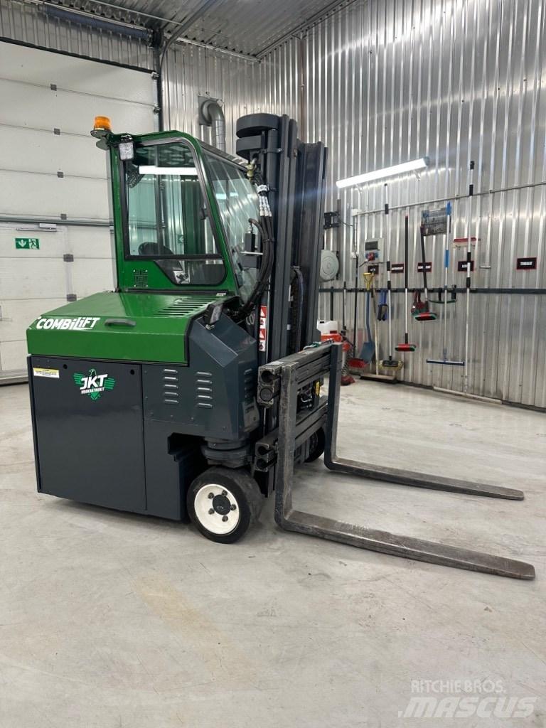 Combilift CB2500E Elektrostapler
