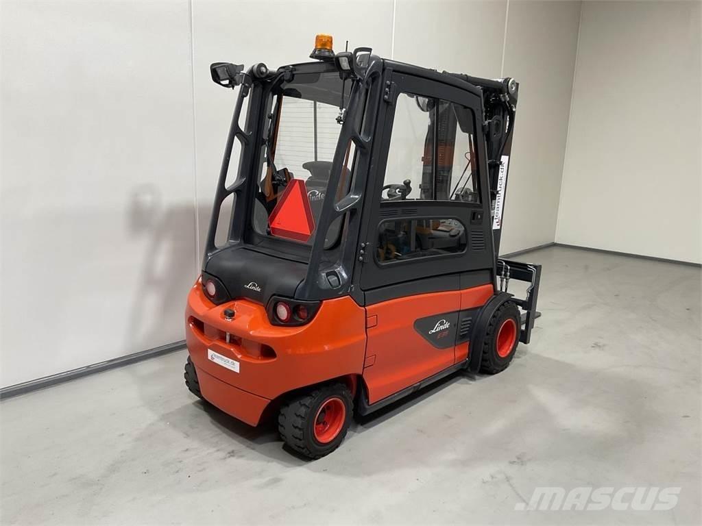 Linde E35L-01 Elektrostapler