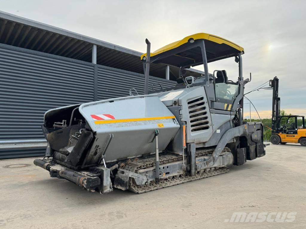 Vögele SUPER 1900-3I Strassenfertiger