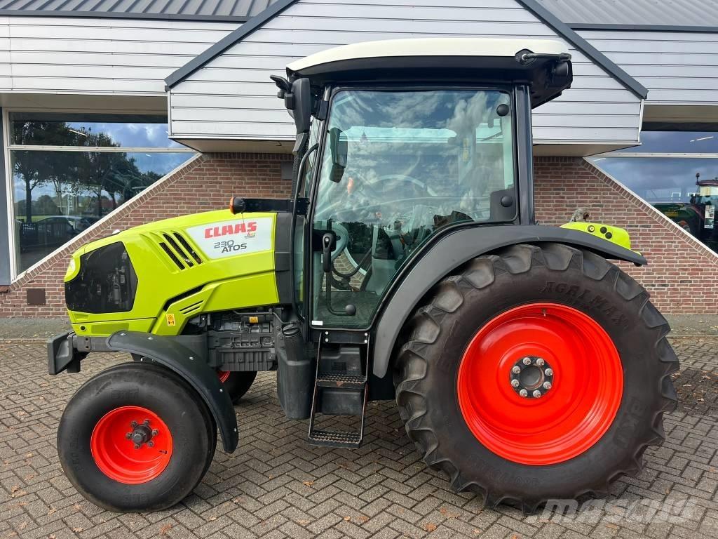 CLAAS Atos 230 Traktoren