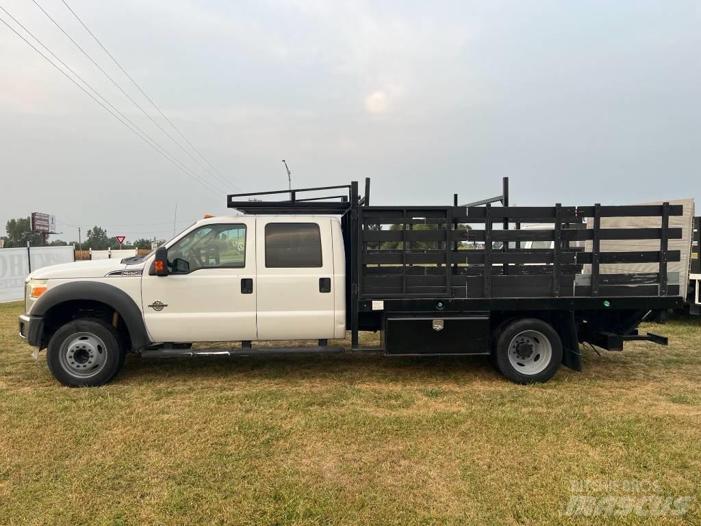 Ford F 550 SD Pritschenwagen/Pritschenwagen mit Seitenklappe