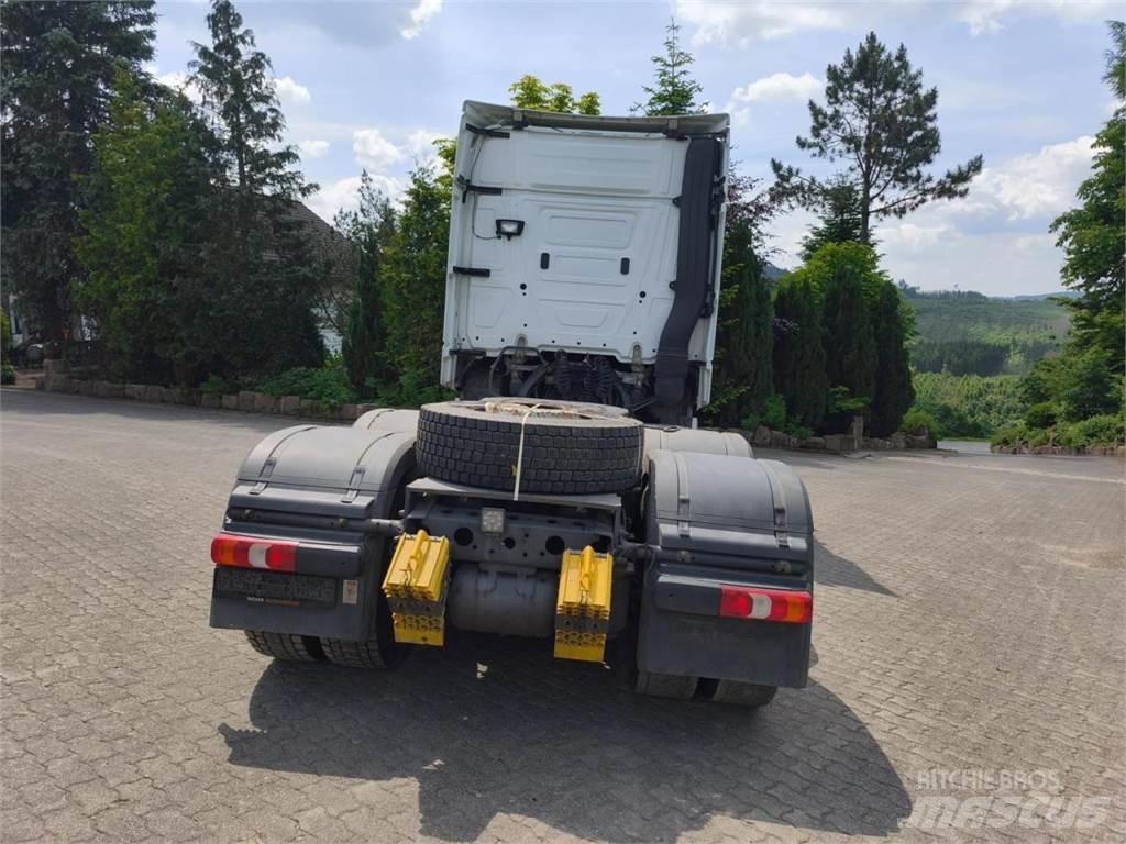Mercedes-Benz 2653 Andere Fahrzeuge