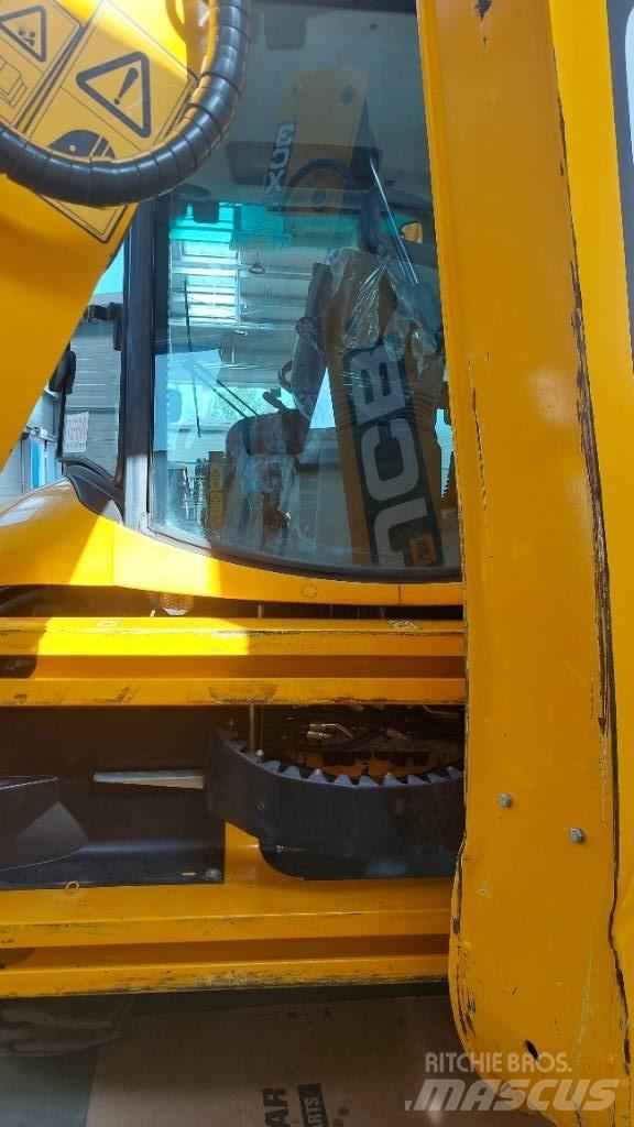 JCB 3 CX Plus Baggerlader
