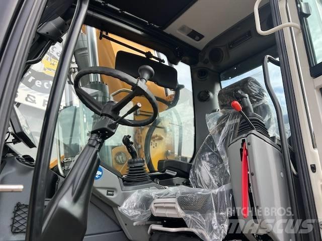 Liebherr 916 Mobilbagger