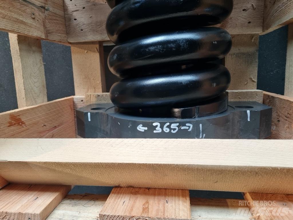 CASE CX 700 SPRĘŻYNA Ketten