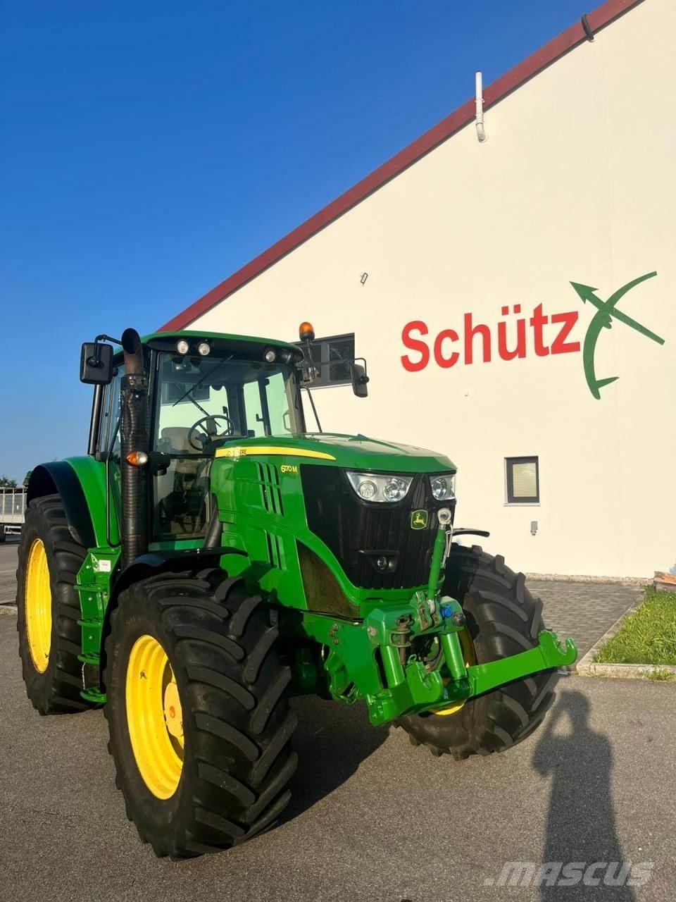 John Deere 6170M Traktoren