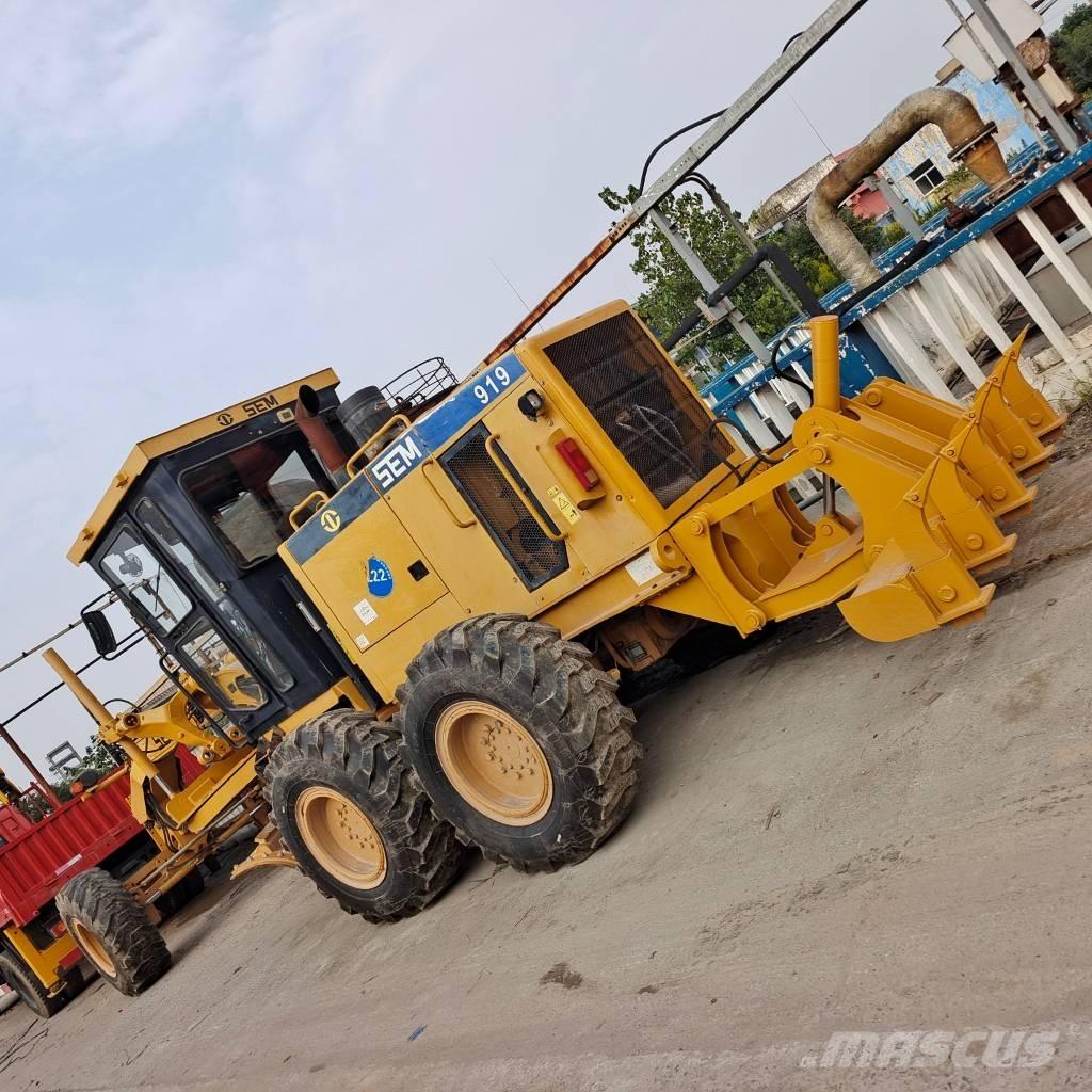 SEM 919 Grader