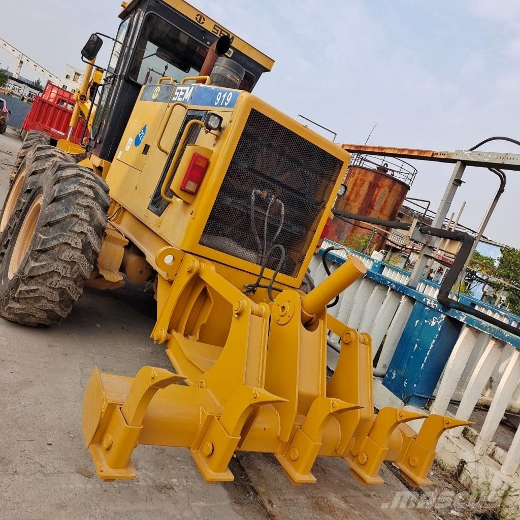 SEM 919 Grader