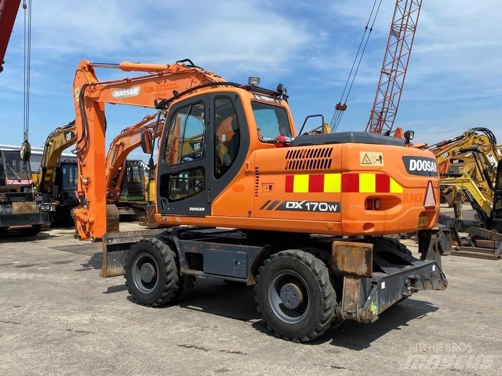 Doosan DX170W NVT Mobilbagger
