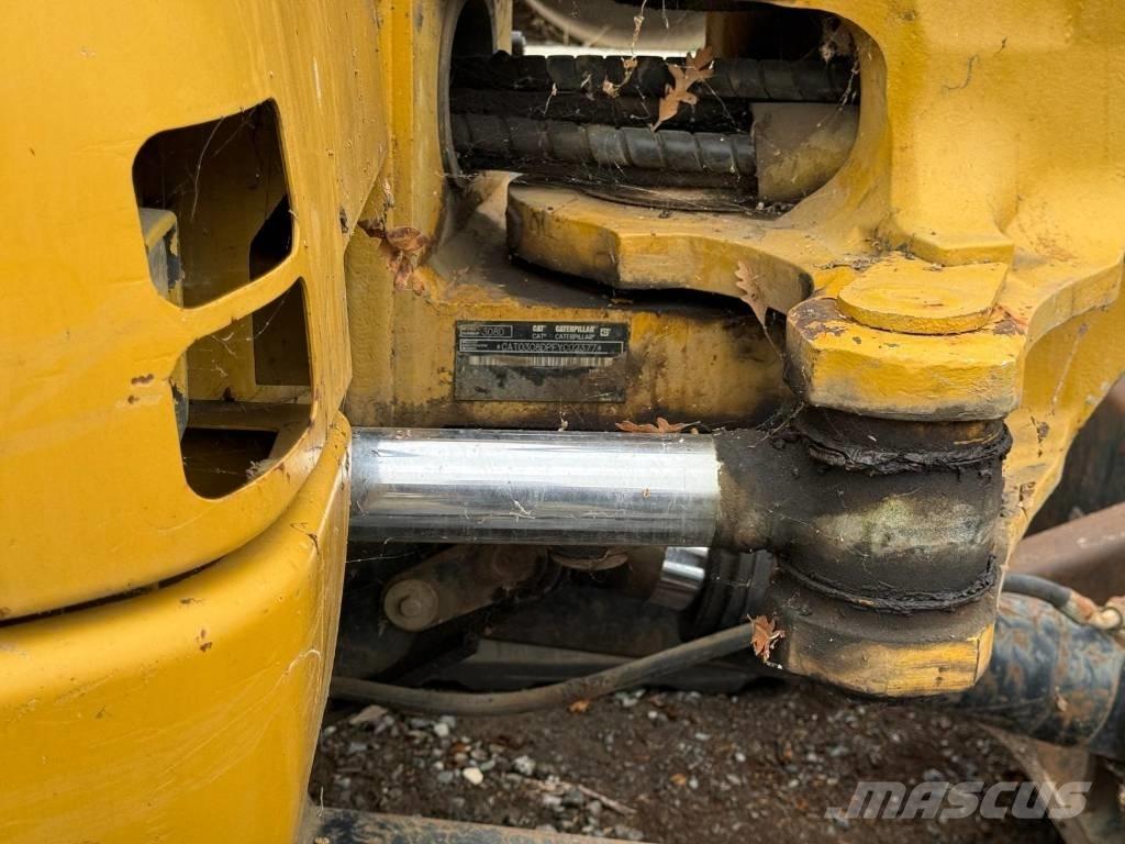 CAT CP 44 Walzenzüge
