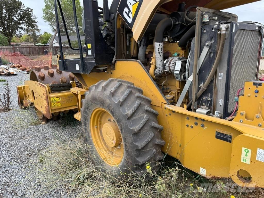 CAT CP 44 Walzenzüge
