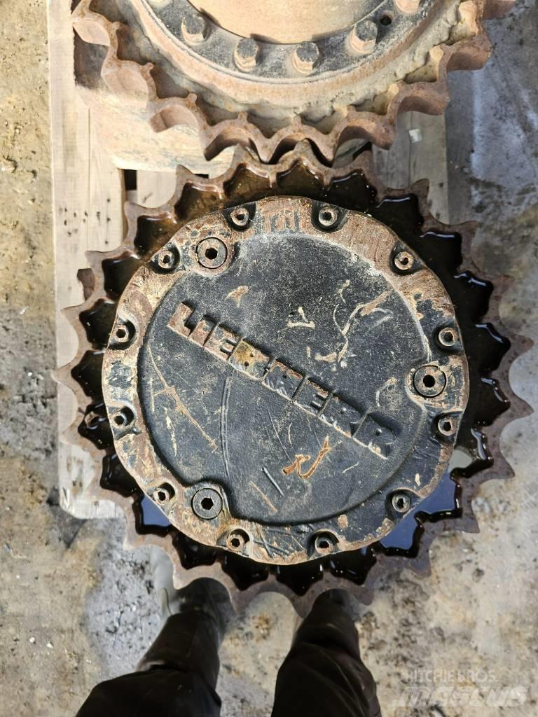 Liebherr 904 Hydraulik