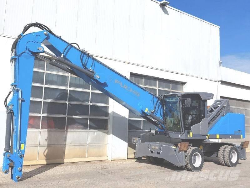 Fuchs MHL 340 F Materialumschlag
