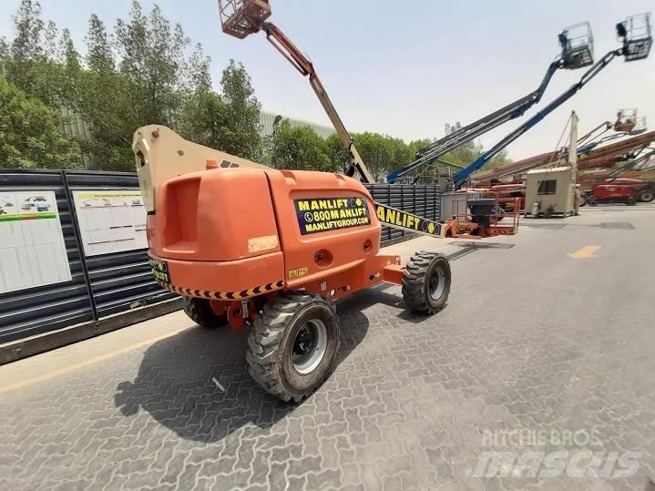JLG 460SJ Teleskopbühnen