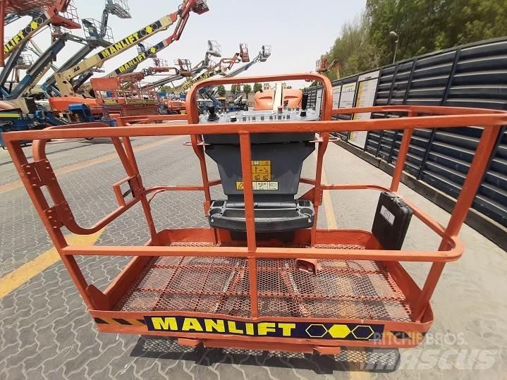 JLG 460SJ Teleskopbühnen