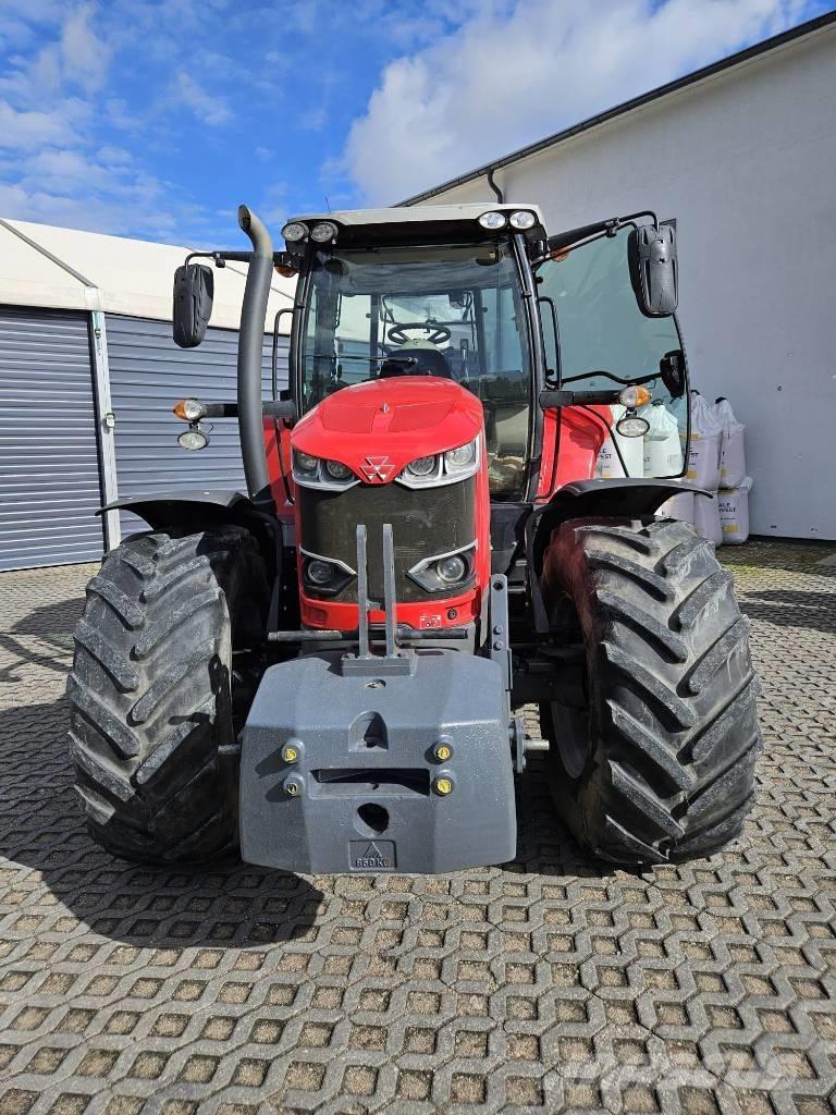 Massey Ferguson 6718 Traktoren