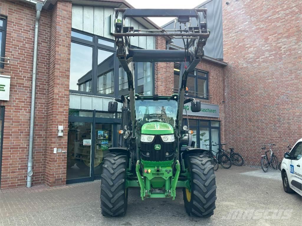 John Deere 6140R Traktoren