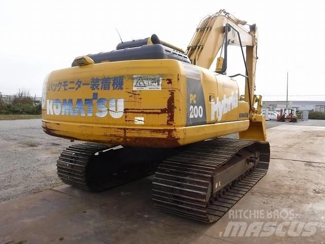 Komatsu PC200-8E0 Midibagger  7t - 12t